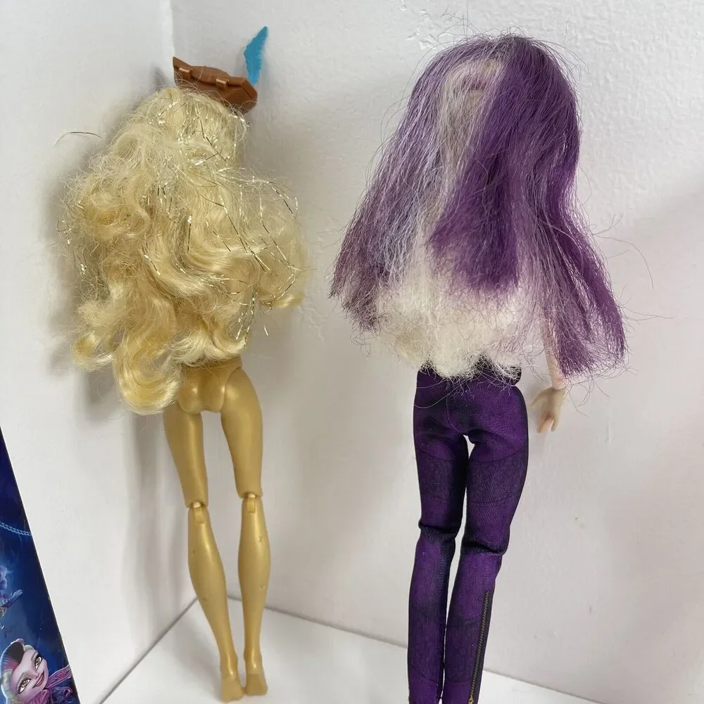 Monster High Dolls Bundle Spectra Dayna , Disney Descendants, Movie,